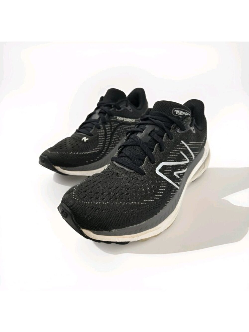 New Balance Fresh Foam X 860v13 Women's Size 7.5 2A (Narrow) Running Shoes Black